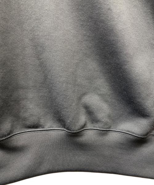 AURALEE（オーラリー）AURALEE (オーラリー) POLYESTER SWEAT P/O グレー サイズ:4の古着・服飾アイテム