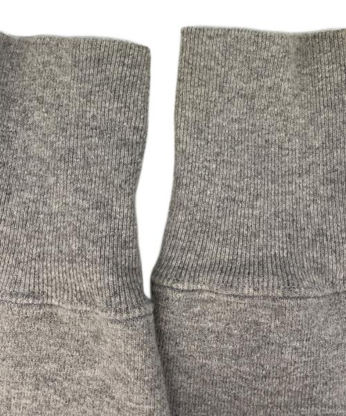 Champion REVERSE WEAVE（チャンピオン リバース ウィーブ）Champion REVERSE WEAVE (チャンピオン リバース ウィーブ) プリントクルーネックスウェット グレー サイズ:Mの古着・服飾アイテム