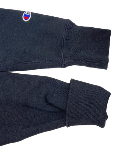 Champion REVERSE WEAVE（チャンピオン リバース ウィーブ）Champion REVERSE WEAVE (チャンピオン リバース ウィーブ) プリントクルーネックスウェット ネイビー サイズ:Mの古着・服飾アイテム