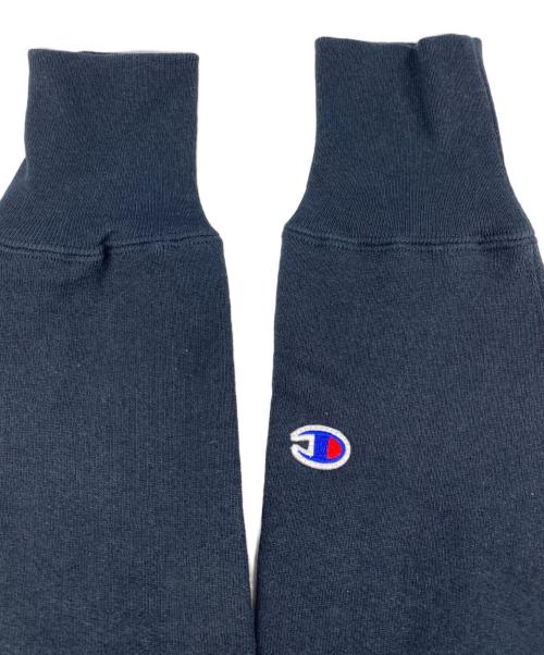 Champion REVERSE WEAVE（チャンピオン リバース ウィーブ）Champion REVERSE WEAVE (チャンピオン リバース ウィーブ) プリントクルーネックスウェット ネイビー サイズ:Mの古着・服飾アイテム