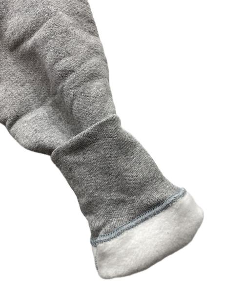 Champion（チャンピオン）Champion (チャンピオン) プリントクルーネックスウェット グレー サイズ:M 未使用品の古着・服飾アイテム