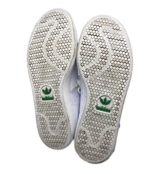 adidas（アディダス）adidas (アディダス) ローカットスニーカー ホワイト サイズ:26の古着・服飾アイテム