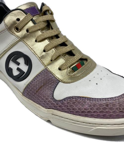 GUCCI（グッチ）GUCCI (グッチ) ローカットスニーカー ホワイト サイズ:8の古着・服飾アイテム