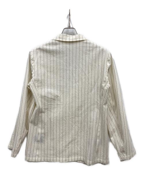UNITED ARROWS（ユナイテッドアローズ）UNITED ARROWS (ユナイテッドアローズ) シアサッカーストライプシングル2ボタンジャケット ホワイト サイズ:46の古着・服飾アイテム
