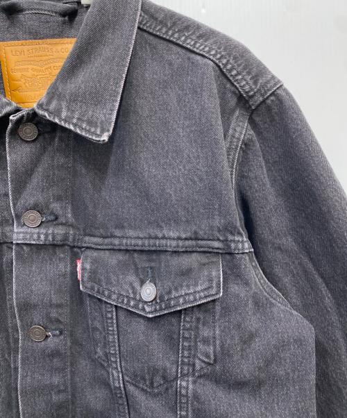 LEVI'S PReMIUM（リーバイス プレミアム）LEVI'S PReMIUM (リーバイス プレミアム) リラックスフィット トラッカージャケット ブラック サイズ:Mの古着・服飾アイテム