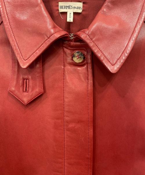 HERMES（エルメス）HERMES (エルメス) チンスト付きラムレザーステンカラーコート レッド サイズ:40の古着・服飾アイテム
