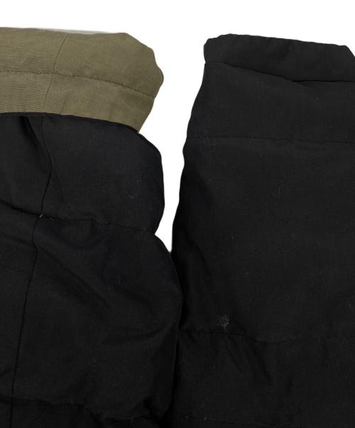 Yohji Yamamoto D'URBAN A.A.R（ヨウジ ヤマモト × ダーバンアール）Yohji Yamamoto D'URBAN A.A.R (ヨウジ ヤマモト × ダーバンアール) フーデットリバーシブルダウンジャケット カーキ×ブラック サイズ:Mの古着・服飾アイテム