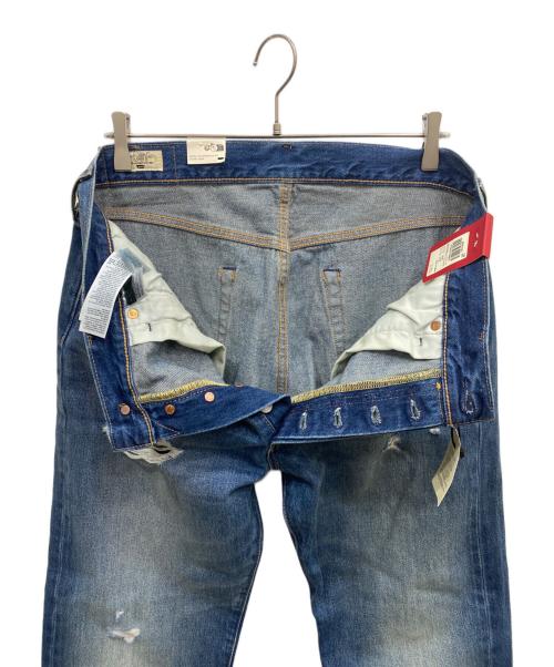 LEVI'S（リーバイス）LEVI'S (リーバイス) ダメージデニムパンツ インディゴ サイズ:34 未使用品の古着・服飾アイテム