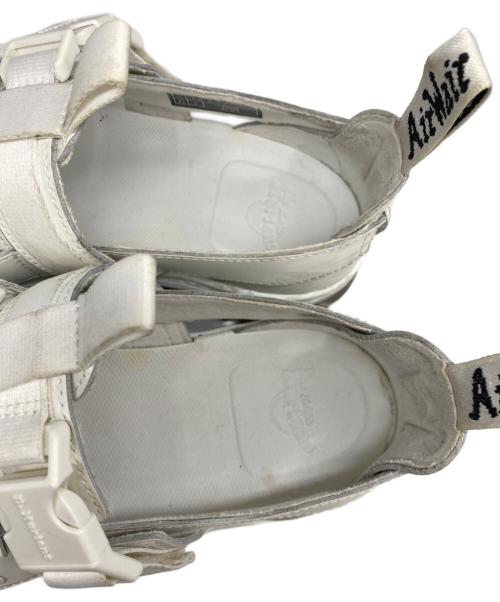 Dr.Martens（ドクターマーチン）Dr.Martens (ドクターマーチン) ストラップサンダル ホワイト サイズ:UK7の古着・服飾アイテム