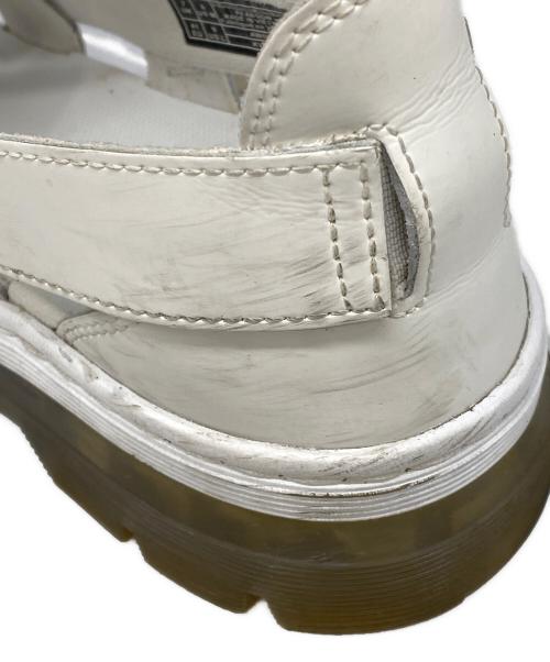 Dr.Martens（ドクターマーチン）Dr.Martens (ドクターマーチン) ストラップサンダル ホワイト サイズ:UK7の古着・服飾アイテム