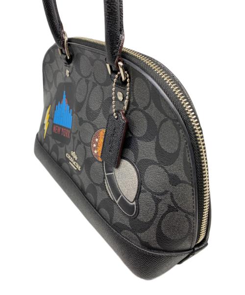 COACH（コーチ）COACH (コーチ) ミニ シエラシグネチャー 2WAY ハンドバッグ ブラックの古着・服飾アイテム