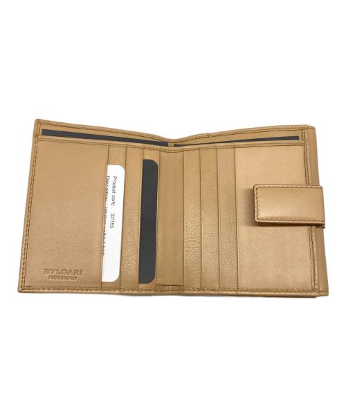 BVLGARI（ブルガリ）BVLGARI (ブルガリ) チャンドラ コンパクトウォレット ベージュの古着・服飾アイテム