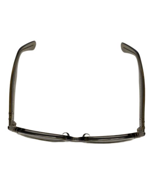 RAY-BAN（レイバン）RAY-BAN (レイバン) WAYFARER OVAL グレー サイズ:53□22 150の古着・服飾アイテム