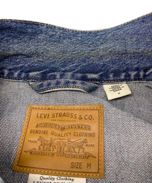 LEVI'S（リーバイス）LEVI'S (リーバイス) TRUCKER JACKET ブルー サイズ:Mの古着・服飾アイテム