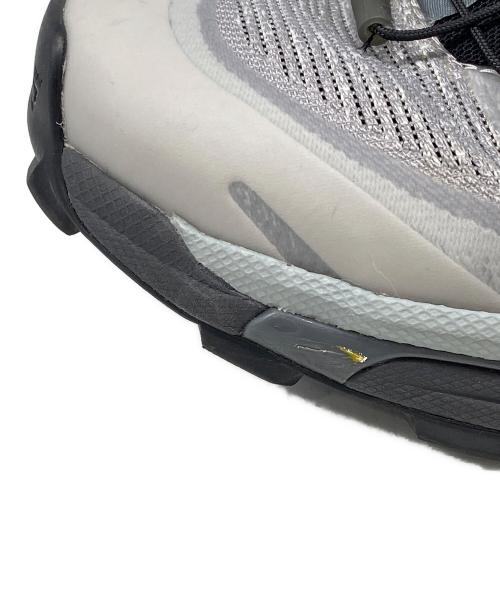 SALOMON（サロモン）SALOMON (サロモン) スニーカー グレー サイズ:26.5の古着・服飾アイテム