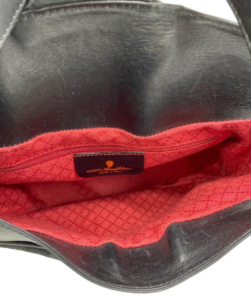 GUCCI（グッチ）GUCCI (グッチ) ショルダーバッグ ブラックの古着・服飾アイテム