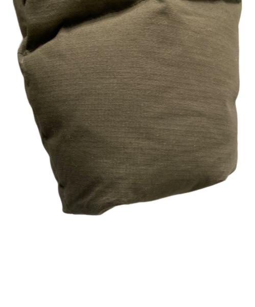 GRIP SWANY（グリップスワニー）GRIP SWANY (グリップスワニー) ファイアプルーフ ダウンジャケット オリーブ サイズ:Lの古着・服飾アイテム