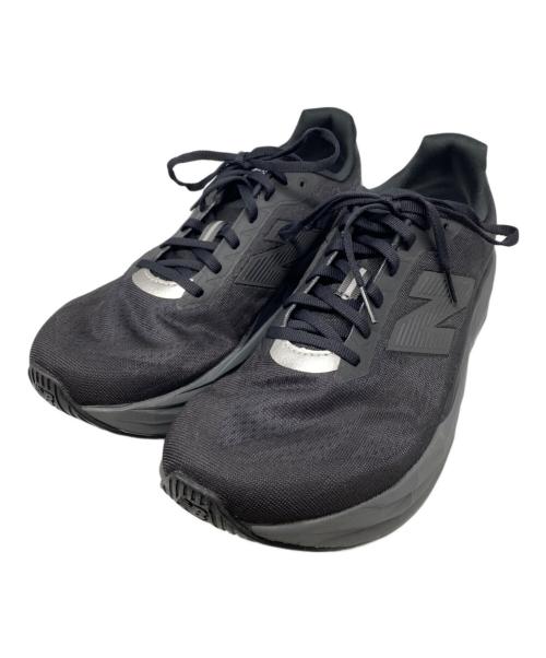 NEW BALANCE（ニューバランス）NEW BALANCE (ニューバランス) FuelCell Rebel v5 ブラック サイズ:28.5の古着・服飾アイテム