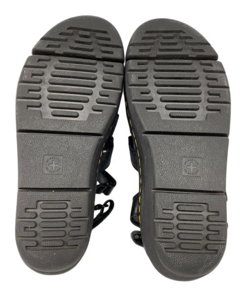 Dr.Martens（ドクターマーチン）Dr.Martens (ドクターマーチン) 厚底サンダル ブラック サイズ:6の古着・服飾アイテム