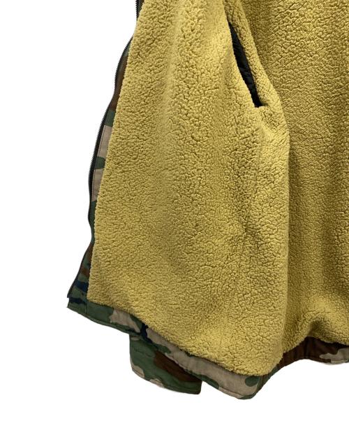 Carhartt WIP（カーハート ワークインプログレス）CARHARTT WIP (カーハート ワークインプログレス) SHEFFIIELD JACKET グリーンカモ サイズ:Mの古着・服飾アイテム