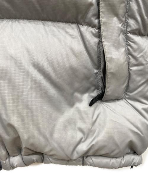 THE NORTH FACE（ザ ノース フェイス）THE NORTH FACE (ザ ノース フェイス) ダウンジャケット グレー サイズ:XLの古着・服飾アイテム