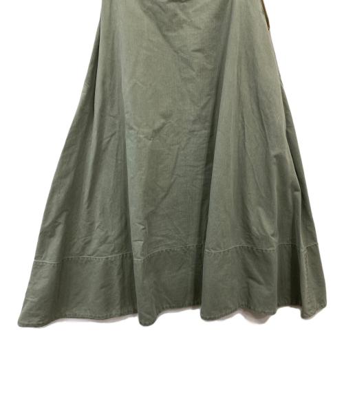 MADISON BLUE（マディソンブルー）MADISON BLUE (マディソンブルー) バックサテンマキシフレアスカート カーキ サイズ:2の古着・服飾アイテム