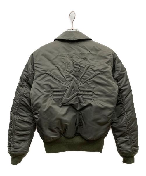 ALPHA INDUSTRIES（アルファインダストリーズ）ALPHA INDUSTRIES (アルファインダストリーズ) フライトジャケット カーキ サイズ:Mの古着・服飾アイテム