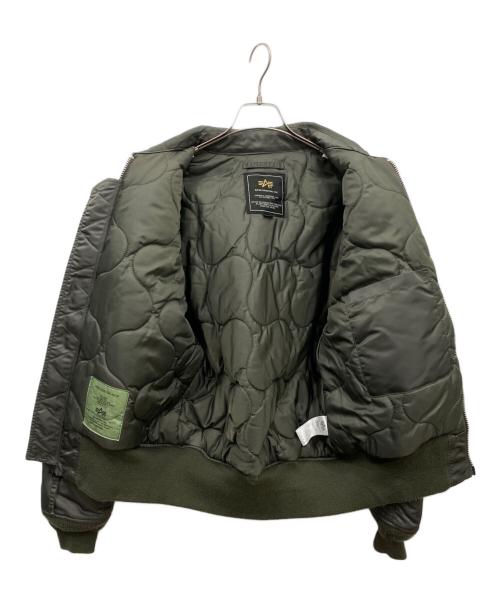 ALPHA INDUSTRIES（アルファインダストリーズ）ALPHA INDUSTRIES (アルファインダストリーズ) フライトジャケット カーキ サイズ:Mの古着・服飾アイテム