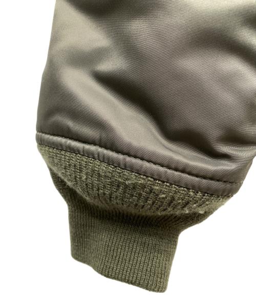 ALPHA INDUSTRIES（アルファインダストリーズ）ALPHA INDUSTRIES (アルファインダストリーズ) フライトジャケット カーキ サイズ:Mの古着・服飾アイテム