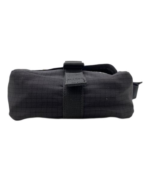 Acne studios（アクネ ストゥディオス）ACNE STUDIOS (アクネ ストゥディオス) ナイロンミニメッセンジャーバック ネイビーの古着・服飾アイテム