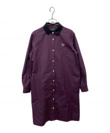 FRED PERRY（フレッドペリー）の古着「CONTRAST COLLAR SHIRT DRESS」｜レッド