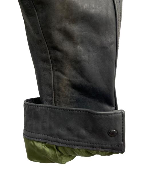 AVIREX（アヴィレックス）AVIREX (アヴィレックス) レザートラッカージャケット ブラック サイズ:Ｌの古着・服飾アイテム