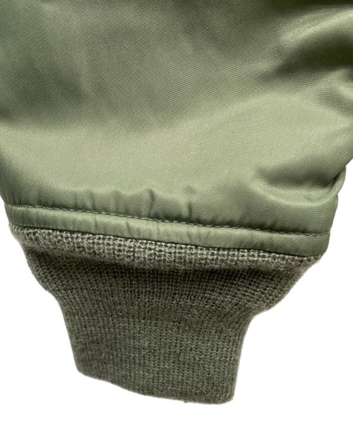 AVIREX（アヴィレックス）AVIREX (アヴィレックス) リバーシブルMA-1ジャケット オリーブ サイズ:Mの古着・服飾アイテム