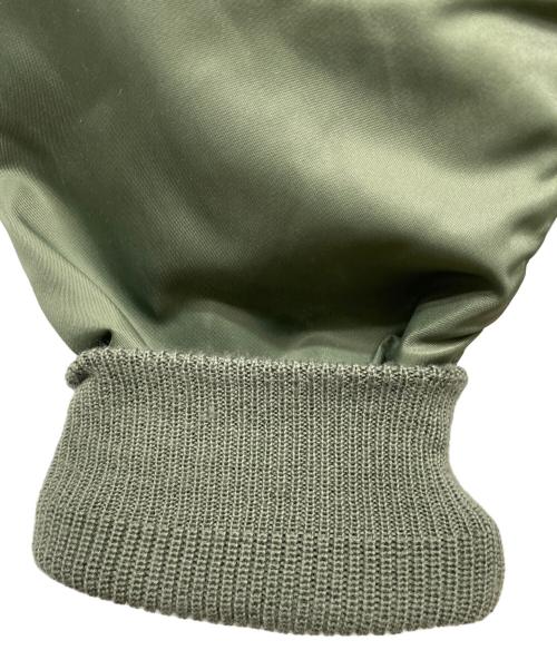 AVIREX（アヴィレックス）AVIREX (アヴィレックス) リバーシブルMA-1ジャケット オリーブ サイズ:Mの古着・服飾アイテム