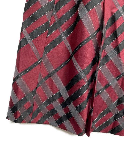 BURBERRY LONDON（バーバリーロンドン）BURBERRY LONDON (バーバリーロンドン) チェックスカート レッド サイズ:46の古着・服飾アイテム
