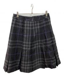 BURBERRY LONDON（バーバリーロンドン）の古着「ナイロンスカート」｜ブラック