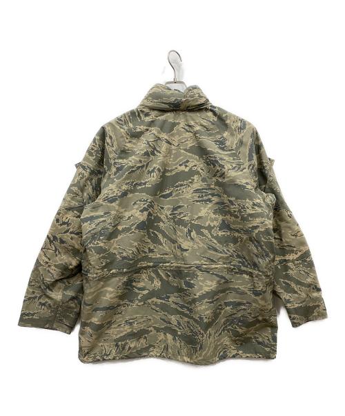 US ARMY（ユーエスアーミー）US ARMY (ユーエスアーミー) APECS PARKA ベージュ(ピクセルカモ) サイズ:Ｌの古着・服飾アイテム