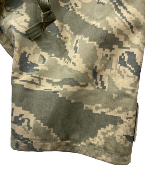 US ARMY（ユーエスアーミー）US ARMY (ユーエスアーミー) APECS PARKA ベージュ(ピクセルカモ) サイズ:Ｌの古着・服飾アイテム