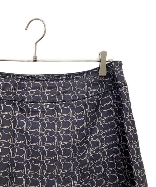 BURBERRY LONDON（バーバリーロンドン）BURBERRY LONDON (バーバリーロンドン) 総柄スカート ネイビー サイズ:46の古着・服飾アイテム