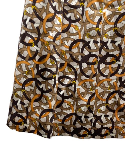 BURBERRY LONDON（バーバリーロンドン）BURBERRY LONDON (バーバリーロンドン) 総柄スカート ベージュ サイズ:46の古着・服飾アイテム