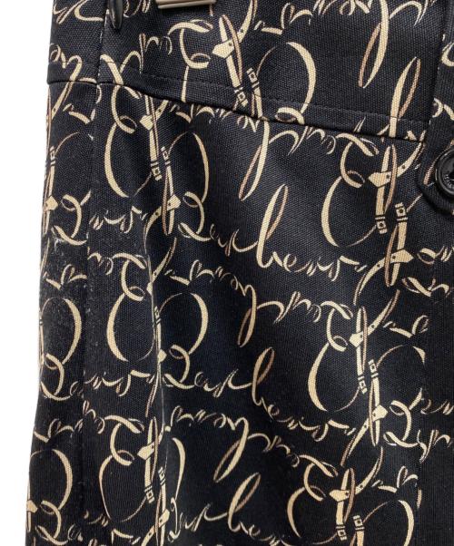 BURBERRY LONDON（バーバリーロンドン）BURBERRY LONDON (バーバリーロンドン) シルクスカート ブラック×ベージュ サイズ:44の古着・服飾アイテム