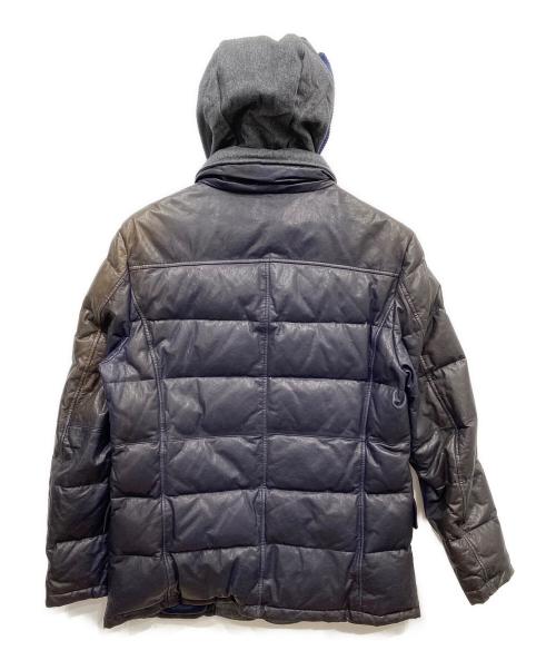 PRODUZIONE T'SINT LOT NO.A（プロドゥツィオーネ・ティ・シント・ロット・ノー・エー）PRODUZIONE T'SINT LOT NO.A (プロドゥツィオーネ・ティ・シント・ロット・ノー・エー) レザーダウンジャケット ネイビー サイズ:48の古着・服飾アイテム