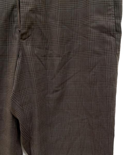 ARMANI COLLEZIONI（アルマーニ コレツィオーニ）ARMANI COLLEZIONI (アルマーニ コレツィオーニ) チェックパンツ ブラウン サイズ:52の古着・服飾アイテム