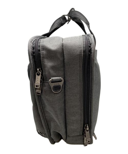 TUMI（トゥミ）TUMI (トゥミ) 3WAY GEN 4.2 ブラックの古着・服飾アイテム