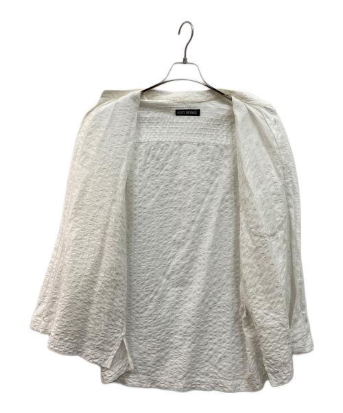 ISSEY MIYAKE（イッセイミヤケ）ISSEY MIYAKE (イッセイミヤケ) 90’s シワ加工サッカーシャツ ホワイト サイズ:2の古着・服飾アイテム