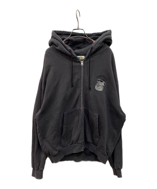 A'GEM/9×.kom（エージェムナイン×ドットコム）A'GEM/9×.kom (エージェムナイン×ドットコム) 猫キョンシージップパーカー グレー サイズ:freeの古着・服飾アイテム