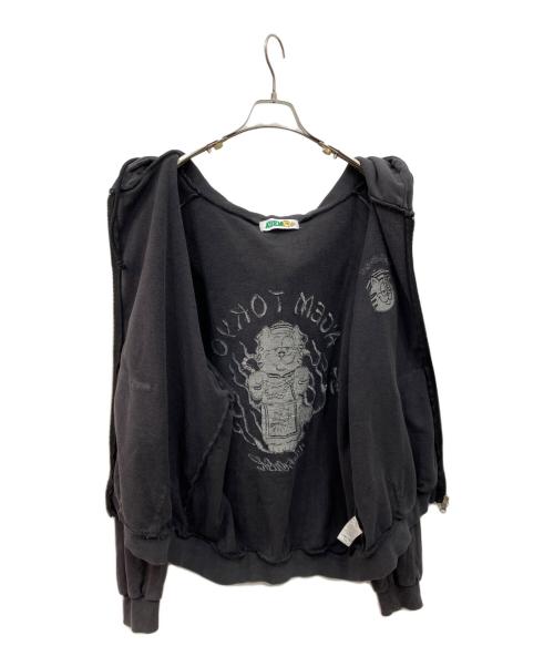 A'GEM/9×.kom（エージェムナイン×ドットコム）A'GEM/9×.kom (エージェムナイン×ドットコム) 猫キョンシージップパーカー グレー サイズ:freeの古着・服飾アイテム