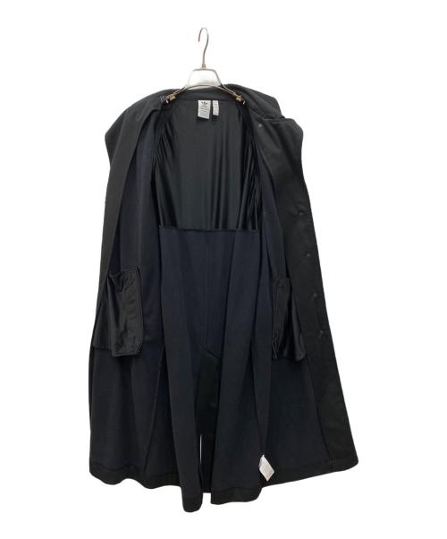 adidas（アディダス）adidas (アディダス) スポーティートレンチコート ブラック サイズ:Mの古着・服飾アイテム