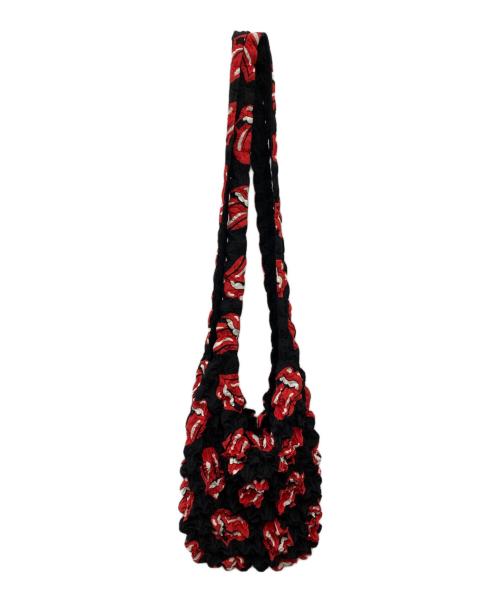 masu（エムエーエスユー）MASU (エムエーエスユー) TONGUE AND LIPS POPCORN BAG レッド×ブラックの古着・服飾アイテム