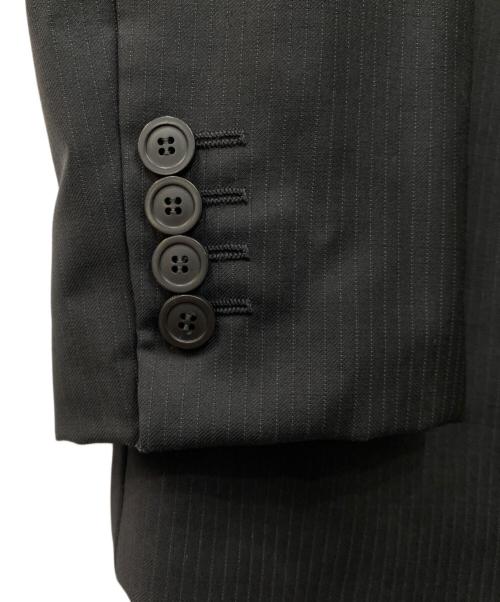 EMPORIO ARMANI（エンポリオ アルマーニ）EMPORIO ARMANI (エンポリオ アルマーニ) テーラードジャケット ブラック サイズ:52の古着・服飾アイテム